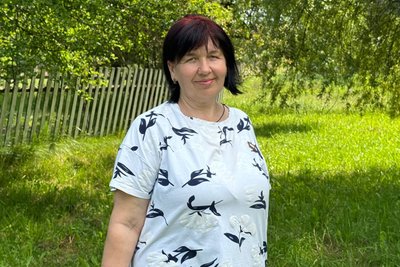 "Тяжко, що немає людей, щоб хтось привітався", — жителька села на Житомирщині Олена Галіцька