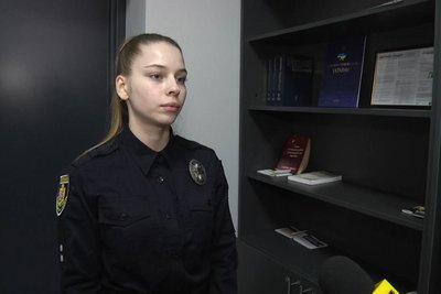 Поліція розслідує справу про побиття дівчини-підлітка у центрі Житомира: що відомо про ситуацію Поліція розслідує справу про побиття дівчини-підлітка у центрі Житомира: що відомо про ситуацію