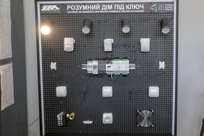 У Житомирі відкрили центр електротехнічного напрямку для студентів Професійного коледжу технічних інновацій У Житомирі відкрили центр електротехнічного напрямку для студентів Професійного коледжу технічних інновацій