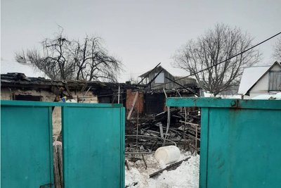 Нічна пожежа на Житомирщині — загинули мама та двоє її неповнолітніх дітей Нічна пожежа на Житомирщині — загинули мама та двоє її неповнолітніх дітей