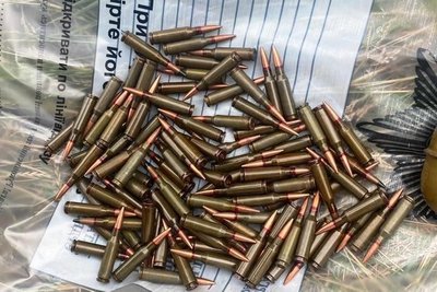 Намагався продати бойові гранати та набої: на Вінниччині чоловіку оголосили про підозру Намагався продати бойові гранати та набої: на Вінниччині чоловіку оголосили про підозру
