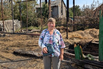 Як відновлюють будинки в селі на Житомирщині, яке постраждало 26 серпня від обстрілу росіян Як відновлюють будинки в селі на Житомирщині, яке постраждало 26 серпня від обстрілу росіян