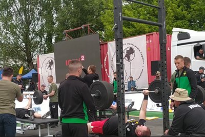 Під час заходу учасники змагались в адаптивних видах спорту Під час заходу учасники змагались в адаптивних видах спорту