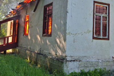 У Звягельському районі на Житомирщині згорів дерев'яний костел У Звягельському районі на Житомирщині згорів дерев'яний костел