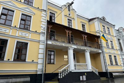 Історія вулиці Михайлівської у Житомирі: минуле та сучасне, спільне і відмінне Історія вулиці Михайлівської у Житомирі: минуле та сучасне, спільне і відмінне