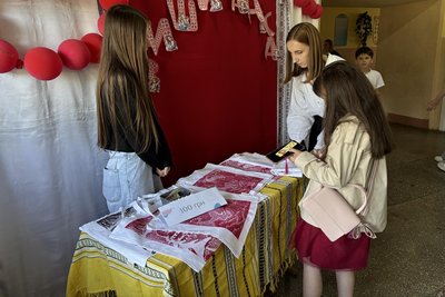 У Горінчові Хустського району під час звітного концерту школи мистецтв збирали кошти для ЗСУ