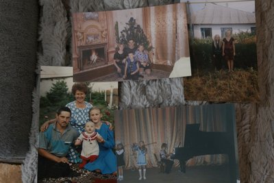 "Вони зайшли до мене в двір з гранатою": розповідь переселенки Юлії Сергієвої, яка двічі тікала від війни "Вони зайшли до мене в двір з гранатою": розповідь переселенки Юлії Сергієвої, яка двічі тікала від війни