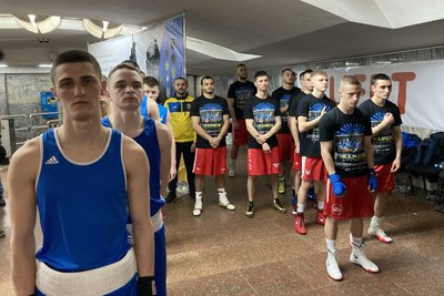 У Харкові вперше з початку повномасштабного вторгнення пройшов боксерський турнір У Харкові вперше з початку повномасштабного вторгнення пройшов боксерський турнір
