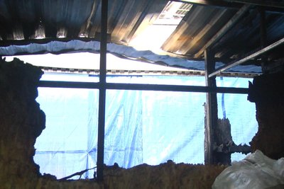 Пожежа на Хмельницькому центральному продуктовому ринку 16 квітня 2024 року Пожежа на Хмельницькому центральному продуктовому ринку 16 квітня 2024 року