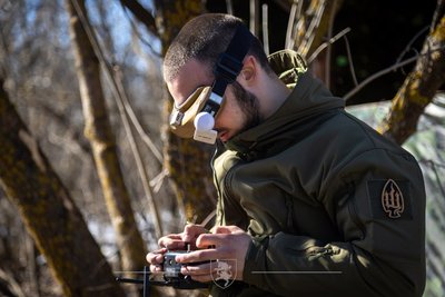 Оператор безпілотника 10-го армійського корпусу Оператор безпілотника 10-го армійського корпусу