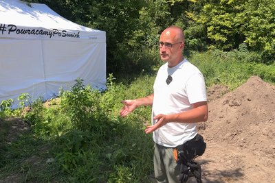 Знайшли рештки 9 тіл: на Волині триває ексгумація на місцях поховань 1943 року Знайшли рештки 9 тіл: на Волині триває ексгумація на місцях поховань 1943 року
