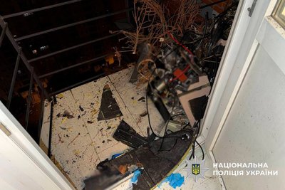 Не здетонували: сапери вилучили з квартири та балкону нерозірвані БпЛА Не здетонували: сапери вилучили з квартири та балкону нерозірвані БпЛА