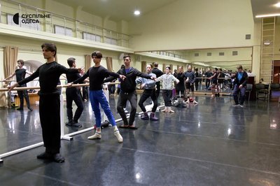 Балетна трупа Одеського оперного театру відсвяткувала соту річницю: які вистави запланували Балетна трупа Одеського оперного театру відсвяткувала соту річницю: які вистави запланували