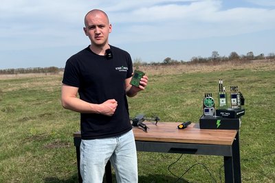 "Наші прилади рятують життя": понад 10 тисяч приладів для фронту виготовила компанія на Рівненщині "Наші прилади рятують життя": понад 10 тисяч приладів для фронту виготовила компанія на Рівненщині