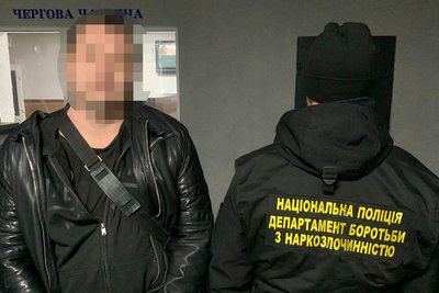 В підвалі у Луцьку виявили нарколабораторію