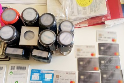 Правоохоронці Житомирщини заявили про викриття масштабної схеми вивозу хвойної деревини за кордон Правоохоронці Житомирщини заявили про викриття масштабної схеми вивозу хвойної деревини за кордон