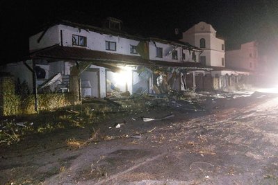 На Одещині через нічну атаку РФ сталася пожежа на базі відпочинку На Одещині через нічну атаку РФ сталася пожежа на базі відпочинку