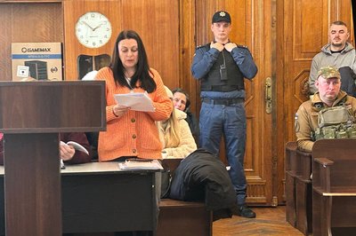 В Житомирі суд залишив в СІЗО вісьмох обвинувачених у справі про вимагання, вбивство і викрадення людей В Житомирі суд залишив в СІЗО вісьмох обвинувачених у справі про вимагання, вбивство і викрадення людей