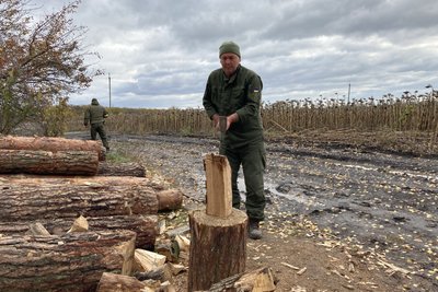 Військові на Харківщині готуються до зими Військові на Харківщині готуються до зими