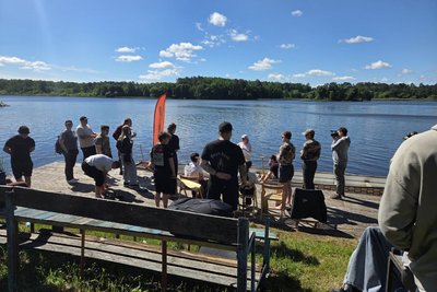 Прогулянка на "драконах": у Житомирі влаштували заплив для військових і ветеранів Прогулянка на "драконах": у Житомирі влаштували заплив для військових і ветеранів