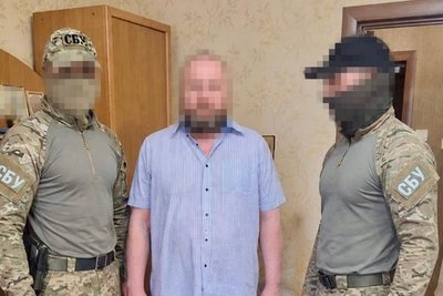 Збирали дані про Сили оборони на Кіровоградщині, Дніпропетровщині та Донеччині: СБУ затримала підозрюваних Збирали дані про Сили оборони на Кіровоградщині, Дніпропетровщині та Донеччині: СБУ затримала підозрюваних