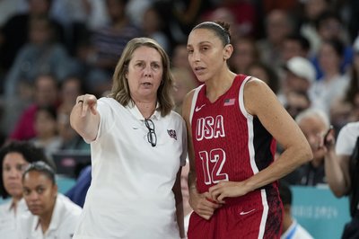 Американська баскетболістка Торасі першою в історії виграла шість золотих нагород Олімпіади поспіль: як їй це вдалося Американська баскетболістка Торасі першою в історії виграла шість золотих нагород Олімпіади поспіль: як їй це вдалося