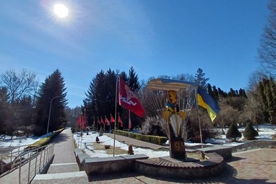 У Ботанічному саду в Житомирі розпочали цвісти первоцвіти У Ботанічному саду в Житомирі розпочали цвісти первоцвіти
