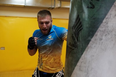 Боєць ММА з Харкова переміг на чемпіонаті Європи зі змішаних єдиноборств Боєць ММА з Харкова переміг на чемпіонаті Європи зі змішаних єдиноборств