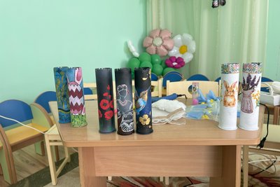 Виконали сотні мотанок та розмалювали сотні гільз працівники дитсадка на Рівненщині