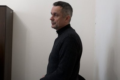 На Житомирщині двох депутатів Оліївської сільської ради взяли під варту з правом внесення застави На Житомирщині двох депутатів Оліївської сільської ради взяли під варту з правом внесення застави