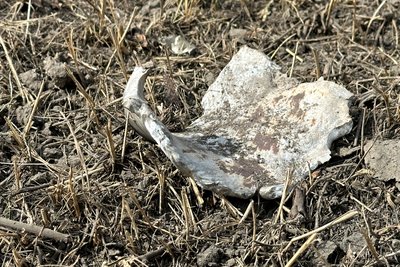 Вісім вибухів, вісім ракет: наслідки нічного обстрілу Добропілля на Донеччині Вісім вибухів, вісім ракет: наслідки нічного обстрілу Добропілля на Донеччині
