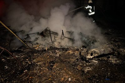 На Одещині через нічну атаку РФ сталася пожежа на базі відпочинку На Одещині через нічну атаку РФ сталася пожежа на базі відпочинку