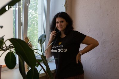 Медсестра Жанна познайомилась зі своїм чоловіком у відділенні психіатрії Медсестра Жанна познайомилась зі своїм чоловіком у відділенні психіатрії