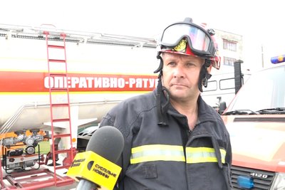 Швейцарські волонтери передали два спецавтомобілі рятувальникам Житомира Швейцарські волонтери передали два спецавтомобілі рятувальникам Житомира