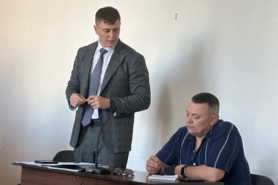Справа про вбивство дитини у Радомишлі на Житомирщині: обвинуваченим продовжили запобіжні заходи Справа про вбивство дитини у Радомишлі на Житомирщині: обвинуваченим продовжили запобіжні заходи