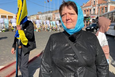 "Був сиротою, мріяв про свою сім’ю": на Рівненщині попрощалися з 20-річним солдатом Валентином Лукіним "Був сиротою, мріяв про свою сім’ю": на Рівненщині попрощалися з 20-річним солдатом Валентином Лукіним