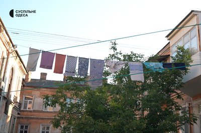 "Атмосфера одеського дворика передана на 136 відсотків": як відбувається застілля у дворику Одеси "Атмосфера одеського дворика передана на 136 відсотків": як відбувається застілля у дворику Одеси