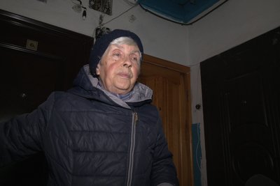 Цвіль на стінах та мокра підлога у квартирі житомирянки: чия відповідальність Цвіль на стінах та мокра підлога у квартирі житомирянки: чия відповідальність