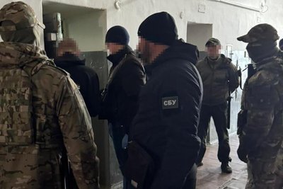 СБУ, ДБР та Нацполіція заблокували канал постачання наркотиків до Житомирської установи виконання покарань СБУ, ДБР та Нацполіція заблокували канал постачання наркотиків до Житомирської установи виконання покарань
