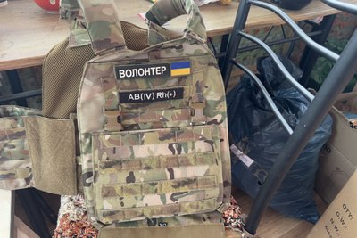 "Сказати: «Ми красиві, дайте грошей» — не працює". Дар’я Ігнатенко розповіла про роботу волонтерського "підрозділу фей" "Сказати: «Ми красиві, дайте грошей» — не працює". Дар’я Ігнатенко розповіла про роботу волонтерського "підрозділу фей"