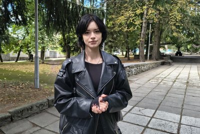 У Житомирі місцева жителька заявила про домагання з боку працівника атракціонів місцевого парку У Житомирі місцева жителька заявила про домагання з боку працівника атракціонів місцевого парку