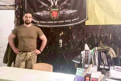 Орденом Богдана Хмельницького нагородили військовослужбовця з Вінниччини Романа Кліпача Орденом Богдана Хмельницького нагородили військовослужбовця з Вінниччини Романа Кліпача