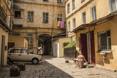 Що варто побачити в Одесі: легендарні дворики Що варто побачити в Одесі: легендарні дворики