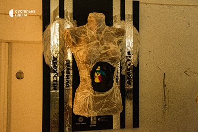 Манекени, ляльки та Іван Франко. Фоторепортаж з виставки в одеському музеї Манекени, ляльки та Іван Франко. Фоторепортаж з виставки в одеському музеї
