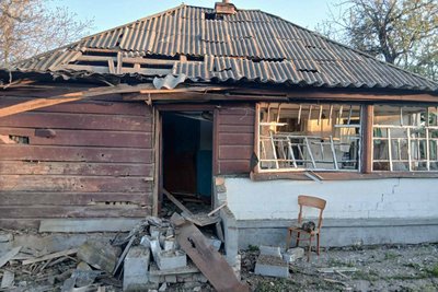 Пошкоджений влучанням будинок в Борівській громаді, травень 2026 року Пошкоджений влучанням будинок в Борівській громаді, травень 2026 року