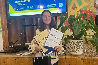 Шевченкове слово у кольорах — ліцеїстка із Житомира вдруге стала переможницею на міжнародному конкурсі Шевченкове слово у кольорах — ліцеїстка із Житомира вдруге стала переможницею на міжнародному конкурсі