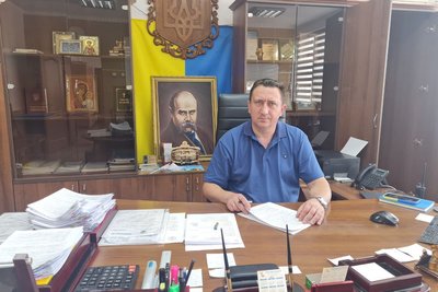 У Житомирі містяни нарікають на розриту ділянку дороги, через яку не ходить маршрутка — що обіцяють у водоканалі У Житомирі містяни нарікають на розриту ділянку дороги, через яку не ходить маршрутка — що обіцяють у водоканалі