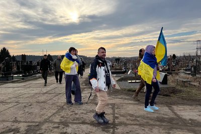 На Волині відбулася 20-кілометрова хода в пам'ять про загиблого воїна Олександра Вдовича На Волині відбулася 20-кілометрова хода в пам'ять про загиблого воїна Олександра Вдовича