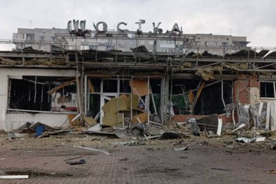 Масований удар по Шостці: пошкоджені житлові будинки Масований удар по Шостці: пошкоджені житлові будинки