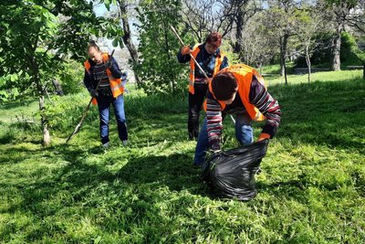 Тиждень прибирання. У Миколаєві організували семиденну толоку Тиждень прибирання. У Миколаєві організували семиденну толоку